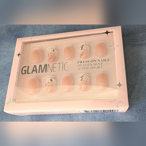**FREE ADD-ON** Glamnetic Press On Nails Heaven Sent Super Short - Picture 2 of 5
